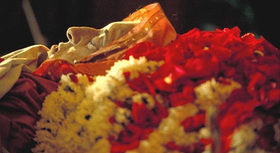 https://www.shradhanjali.com/images/not_found.jpg