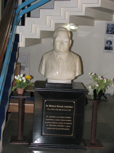 https://www.shradhanjali.com/images/not_found.jpg