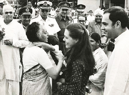 https://www.shradhanjali.com/images/not_found.jpg