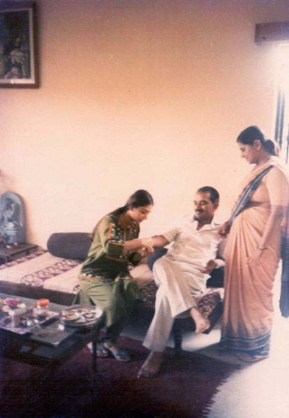 https://www.shradhanjali.com/images/not_found.jpg