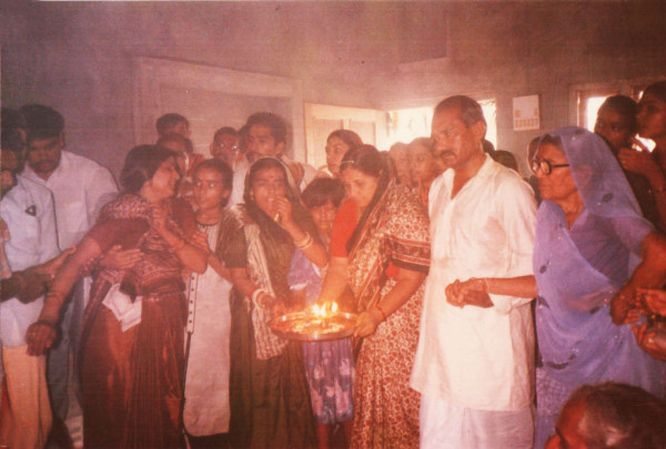 https://www.shradhanjali.com/images/not_found.jpg
