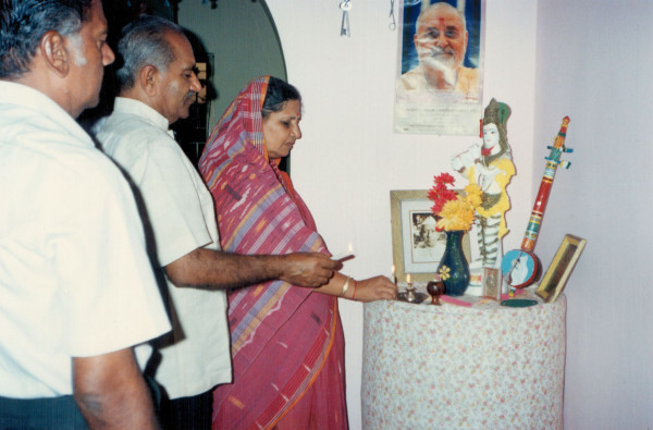 https://www.shradhanjali.com/images/not_found.jpg