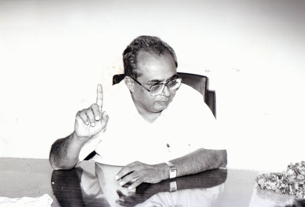 https://www.shradhanjali.com/images/not_found.jpg