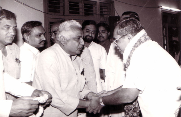 https://www.shradhanjali.com/images/not_found.jpg