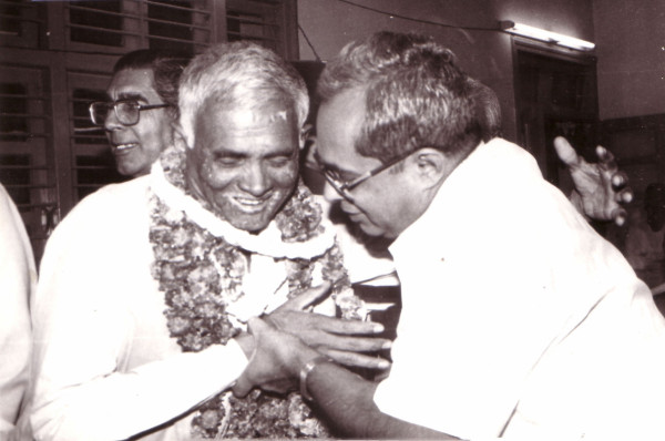 https://www.shradhanjali.com/images/not_found.jpg
