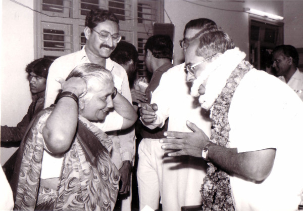 https://www.shradhanjali.com/images/not_found.jpg