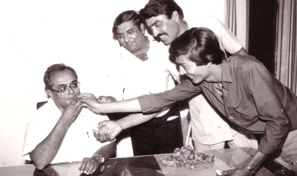 https://www.shradhanjali.com/images/not_found.jpg
