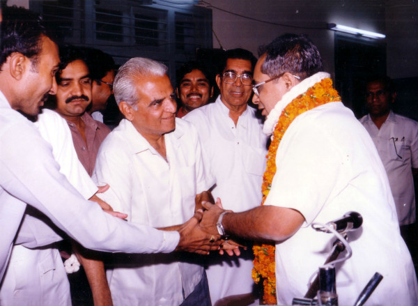 https://www.shradhanjali.com/images/not_found.jpg