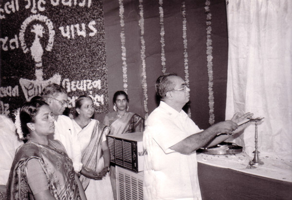 https://www.shradhanjali.com/images/not_found.jpg