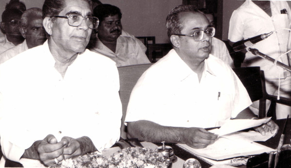 https://www.shradhanjali.com/images/not_found.jpg