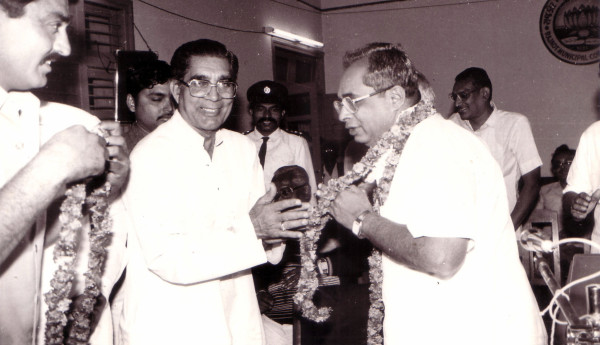 https://www.shradhanjali.com/images/not_found.jpg