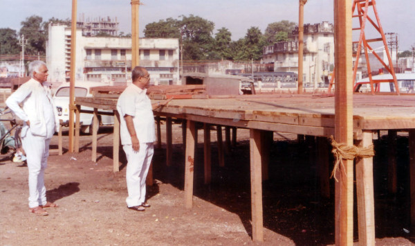 https://www.shradhanjali.com/images/not_found.jpg