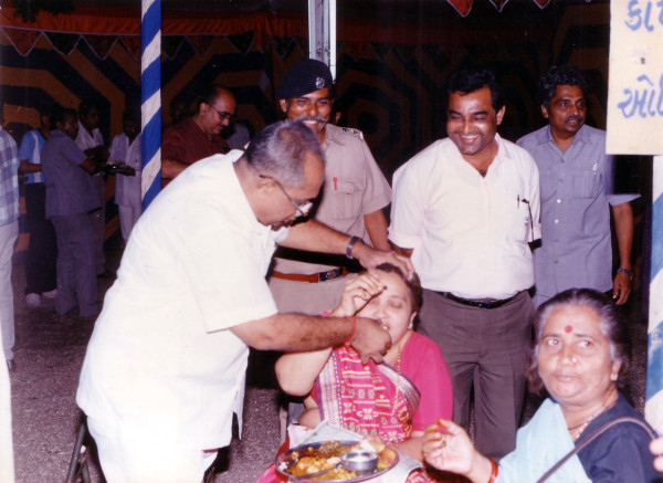 https://www.shradhanjali.com/images/not_found.jpg