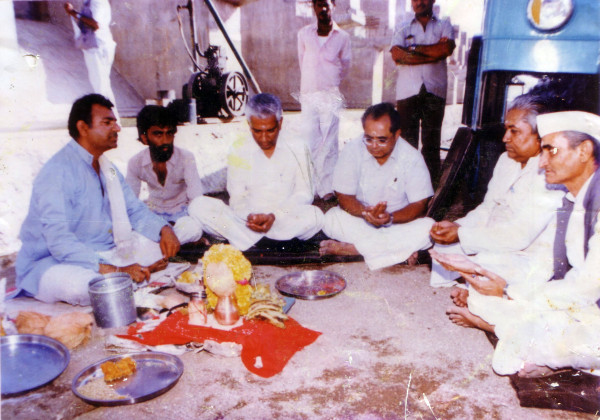 https://www.shradhanjali.com/images/not_found.jpg