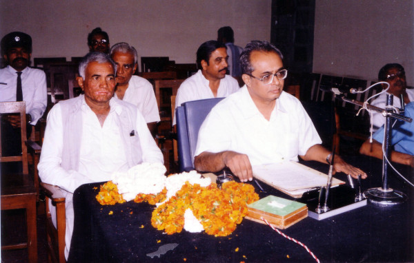 https://www.shradhanjali.com/images/not_found.jpg