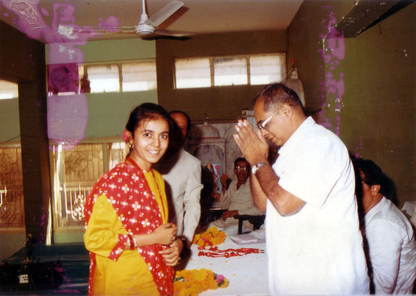 https://www.shradhanjali.com/images/not_found.jpg
