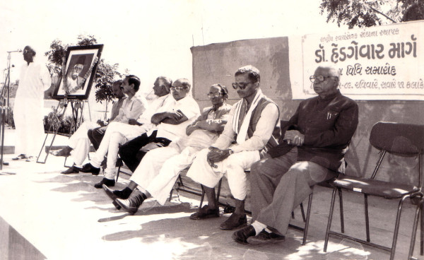 https://www.shradhanjali.com/images/not_found.jpg