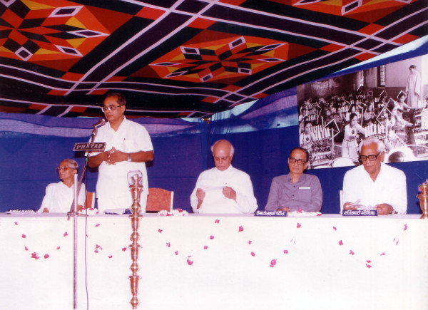 https://www.shradhanjali.com/images/not_found.jpg