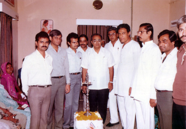 https://www.shradhanjali.com/images/not_found.jpg