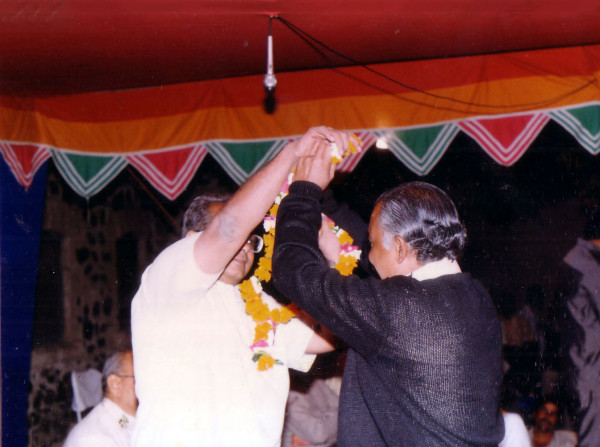 https://www.shradhanjali.com/images/not_found.jpg