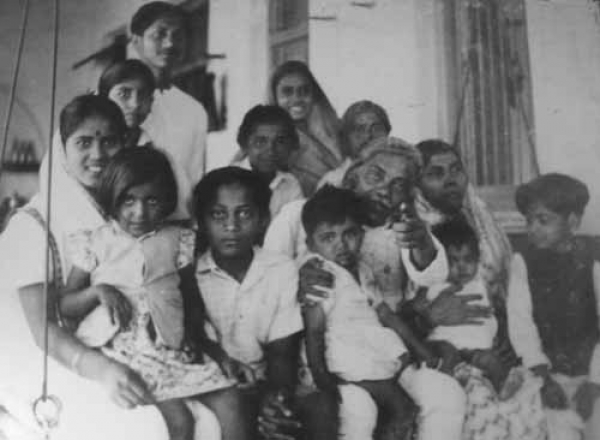 https://www.shradhanjali.com/images/not_found.jpg
