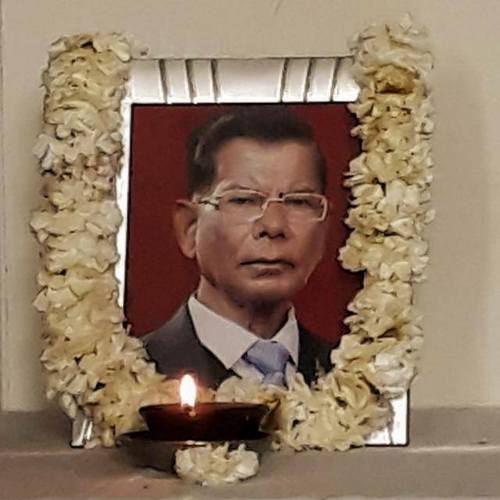https://www.shradhanjali.com/images/not_found.jpg
