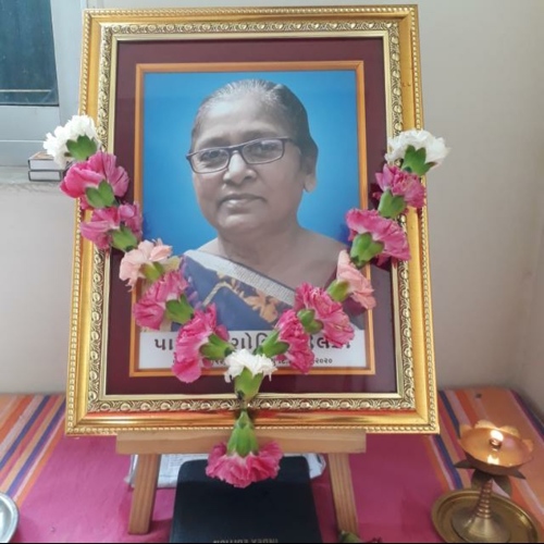 https://www.shradhanjali.com/images/not_found.jpg